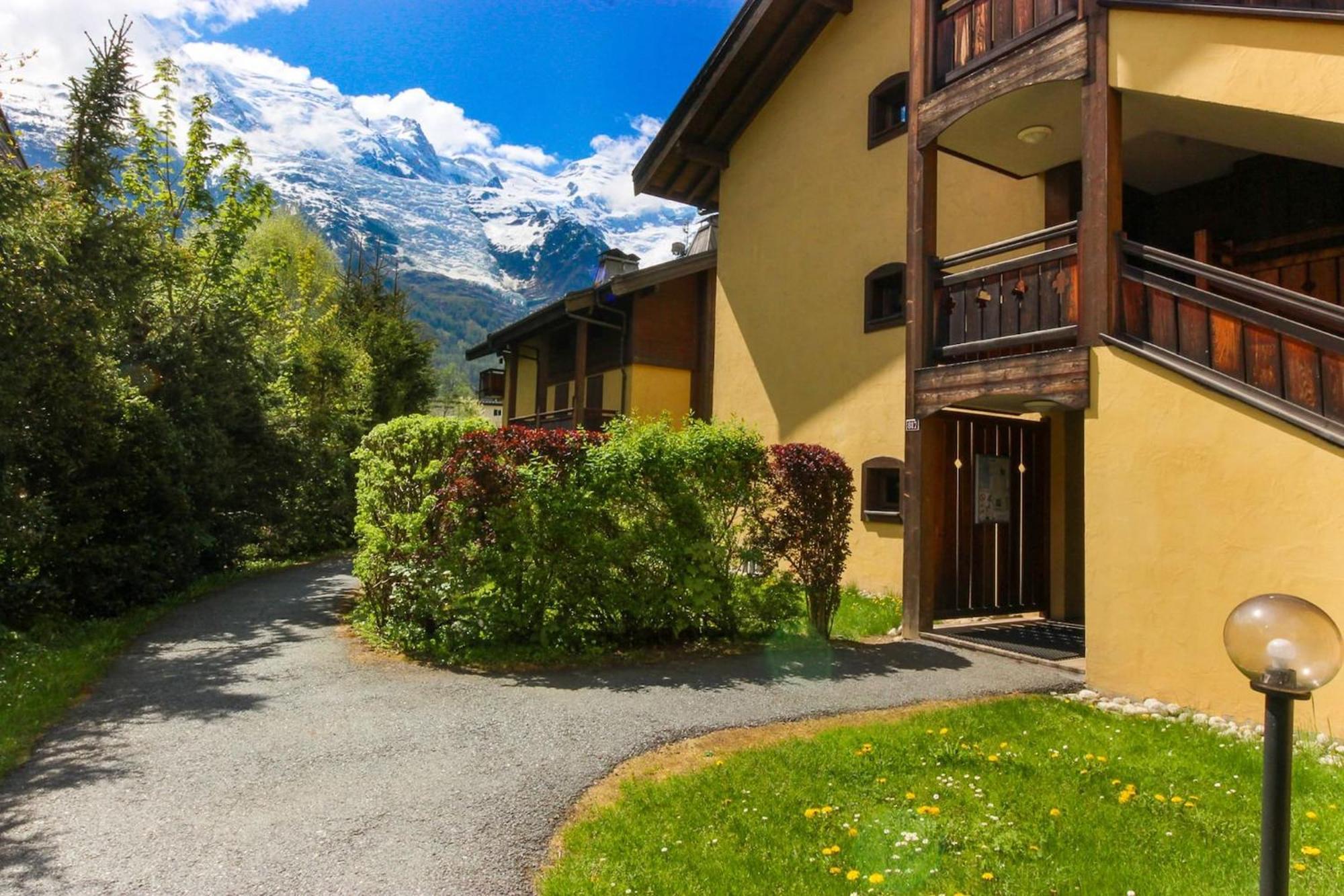 Les Capucins - View Off Mont-Blanc Range - 4 Pers Apartment Chamonix Luaran gambar