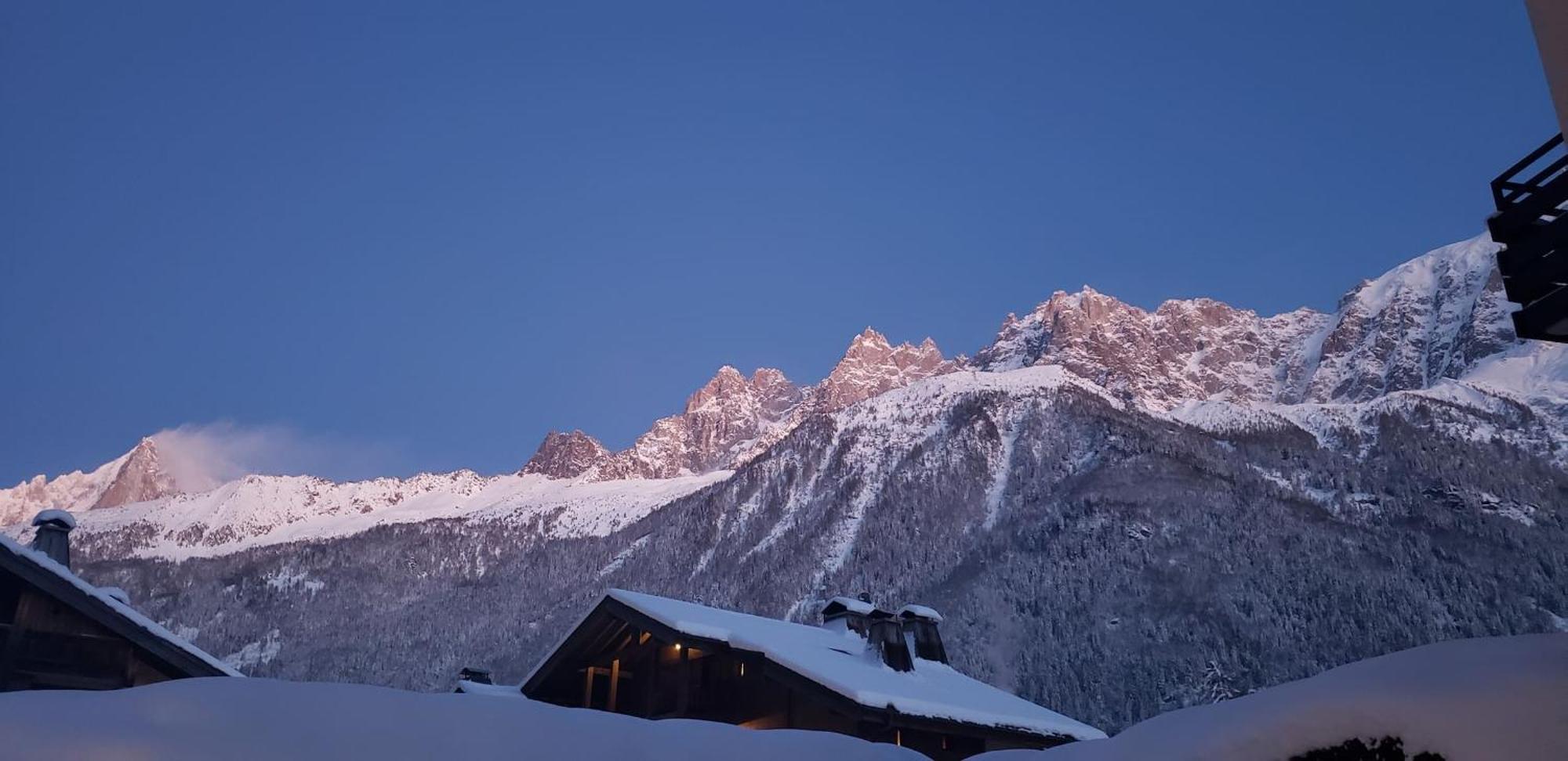 Les Capucins - View Off Mont-Blanc Range - 4 Pers Apartment Chamonix Luaran gambar