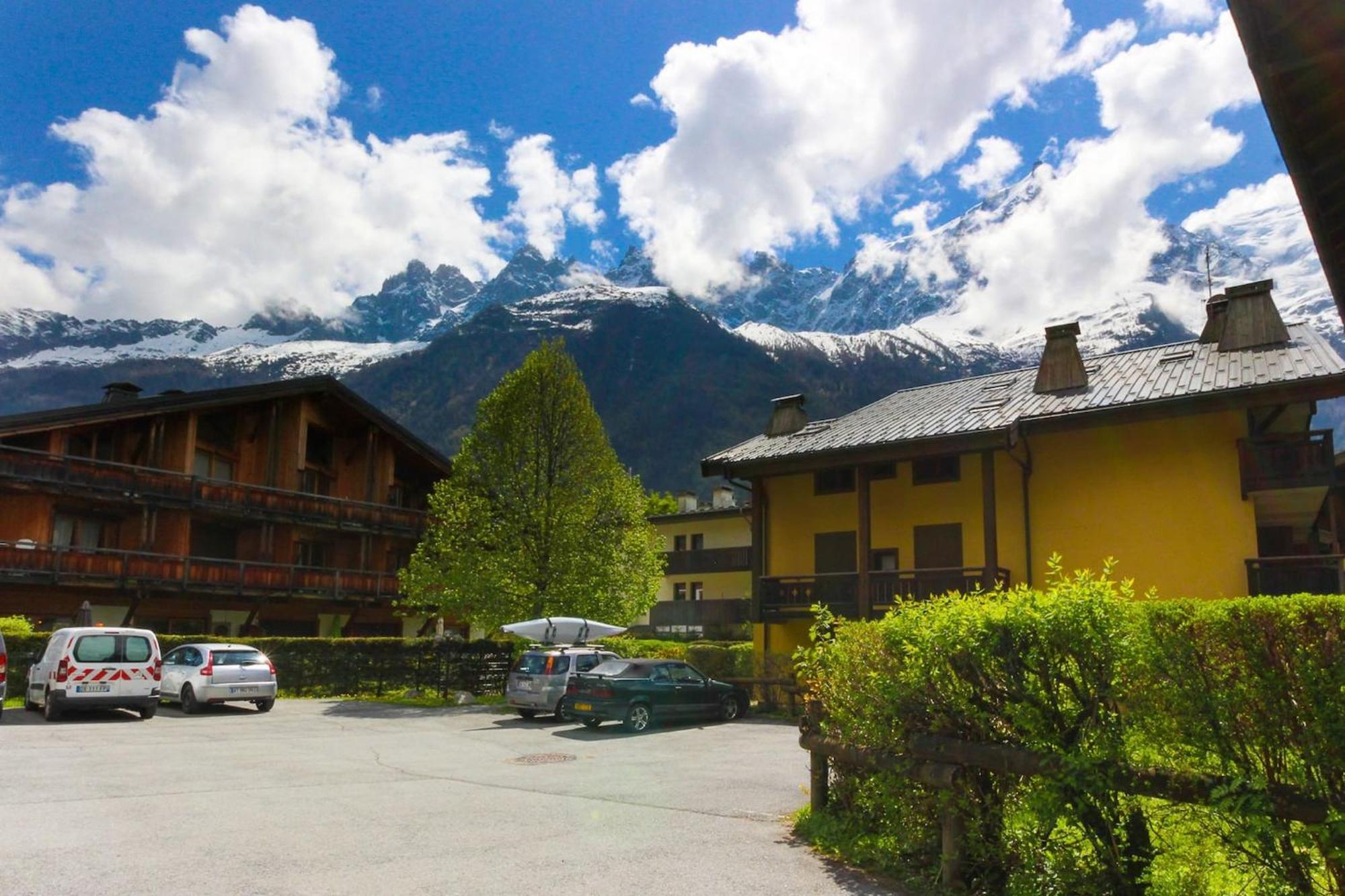 Les Capucins - View Off Mont-Blanc Range - 4 Pers Apartment Chamonix Luaran gambar